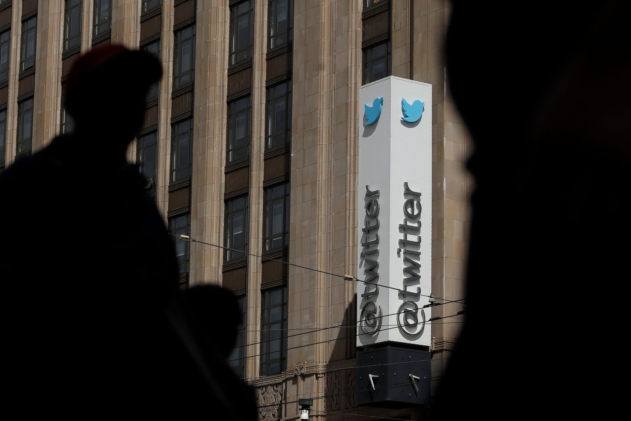 Musk will Mitarbeiterzahl bei Twitter drastisch senken