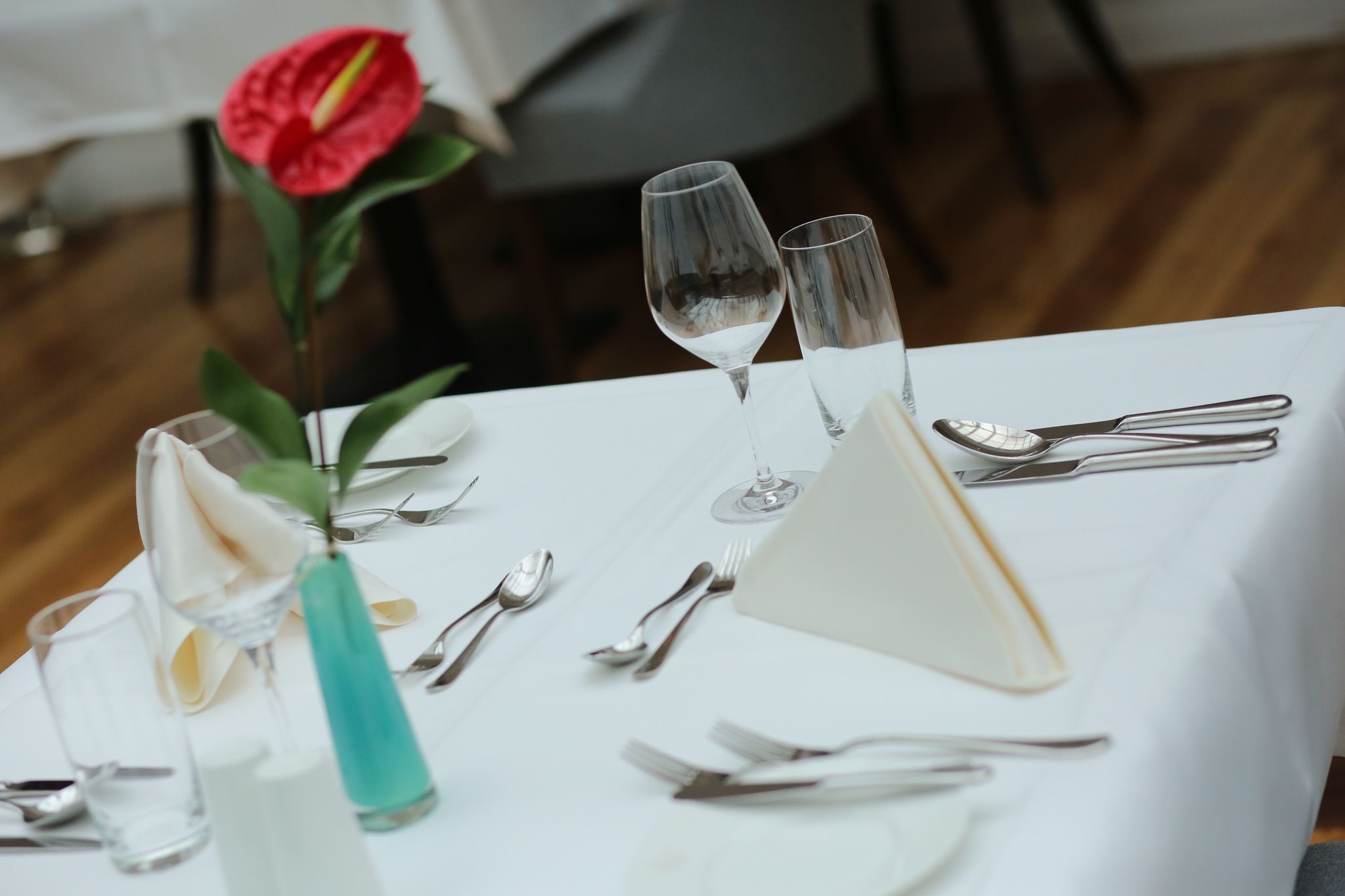 Deutsche sparen besonders an der Gastronomie