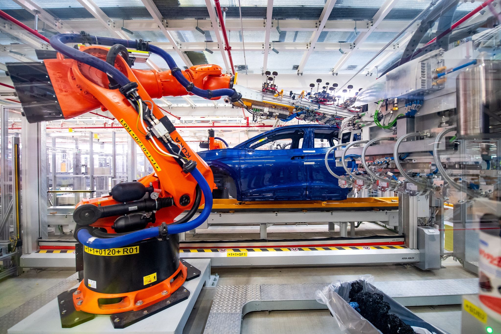 Industrie: Herbe Produktionseinbußen durch Lieferengpässe