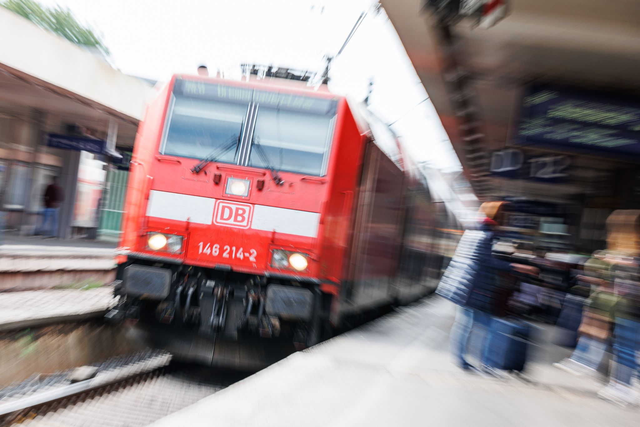 49-Euro-Ticket: Landkreise fordern Übernahme von Mehrkosten