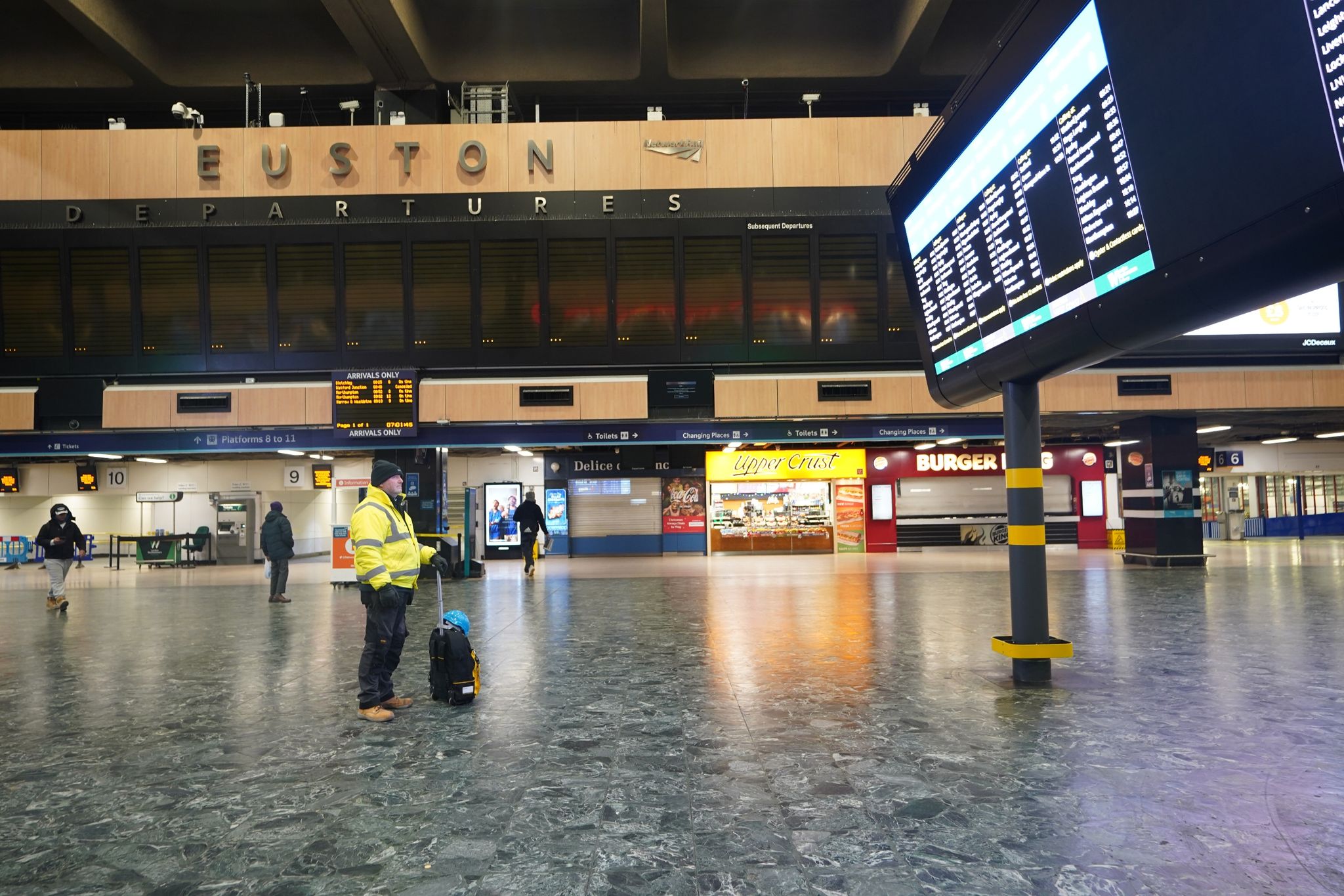 Bahnstreik in Großbritannien: Warnung vor weiteren Störungen