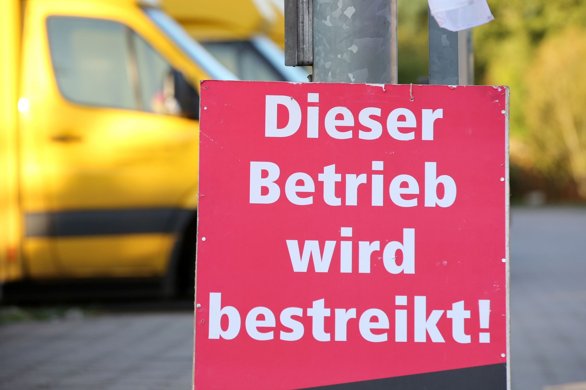 Verdi kündigt bundesweite Streiks bei der Post an