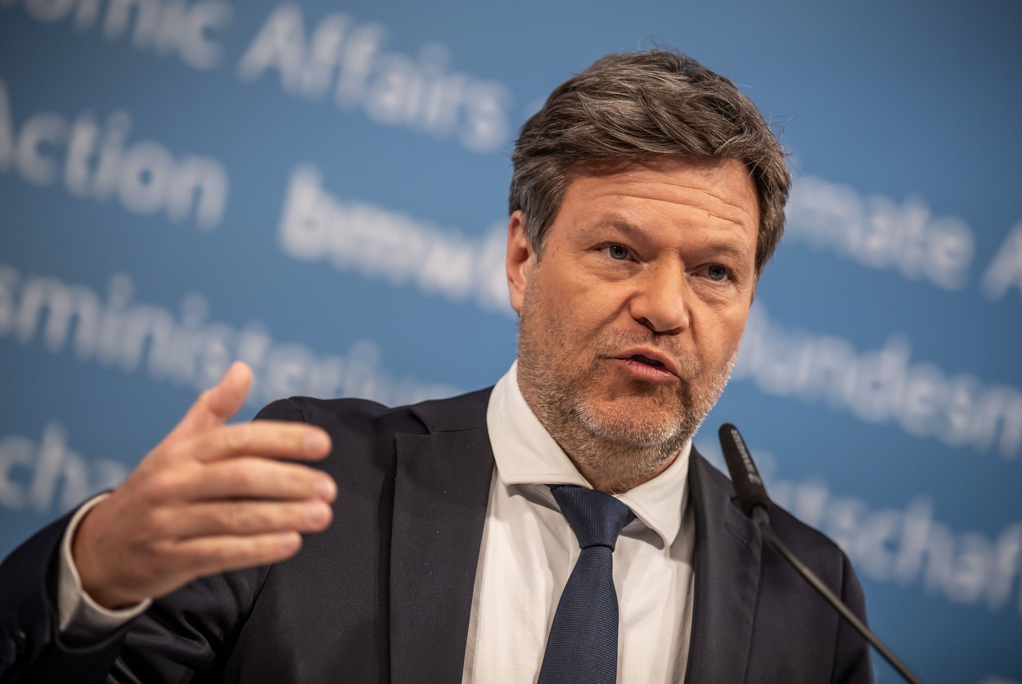Habeck will Tricksereien bei Russland-Sanktionen unterbinden