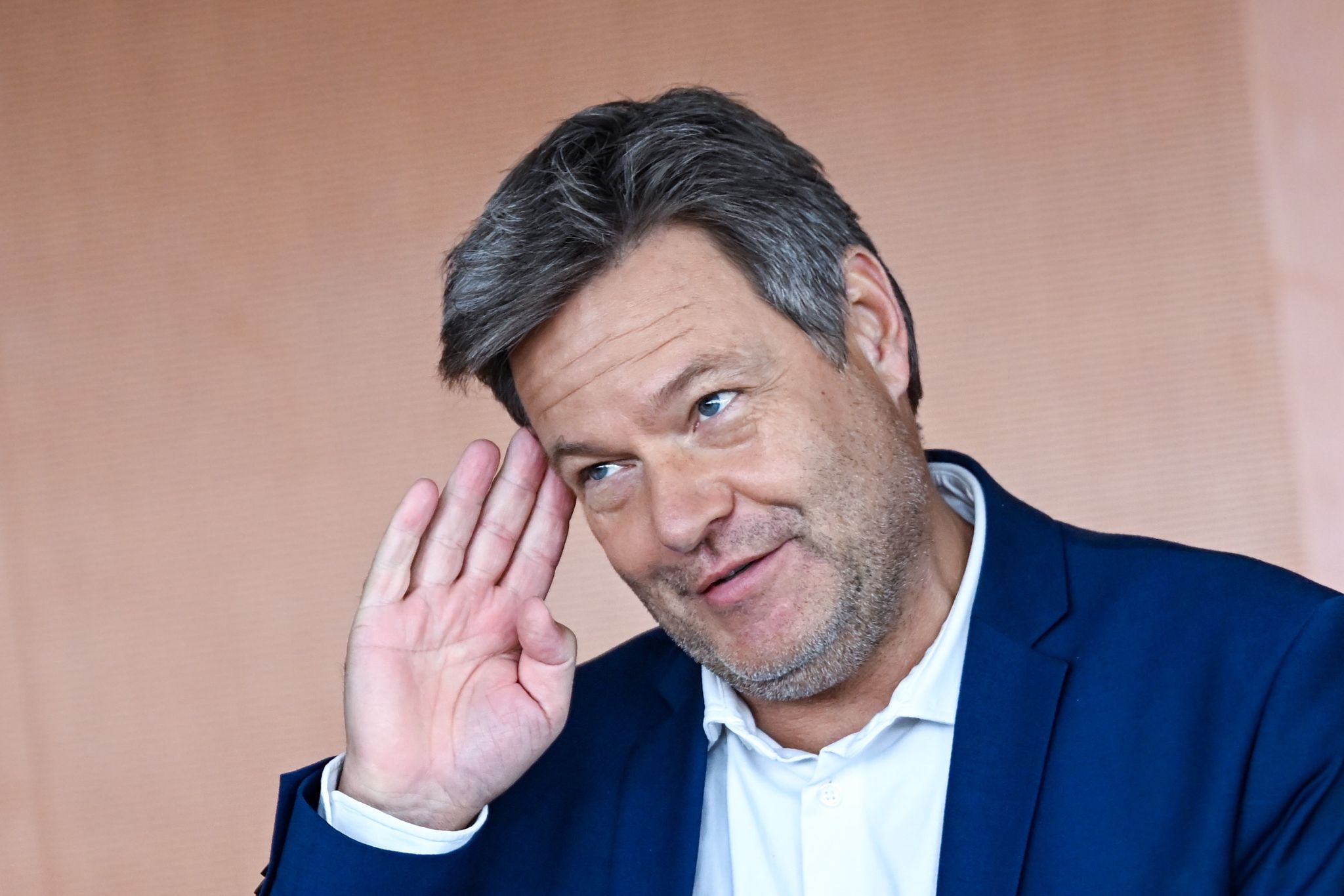 Habeck will Energiepreisbremsen bis Ostern verlängern