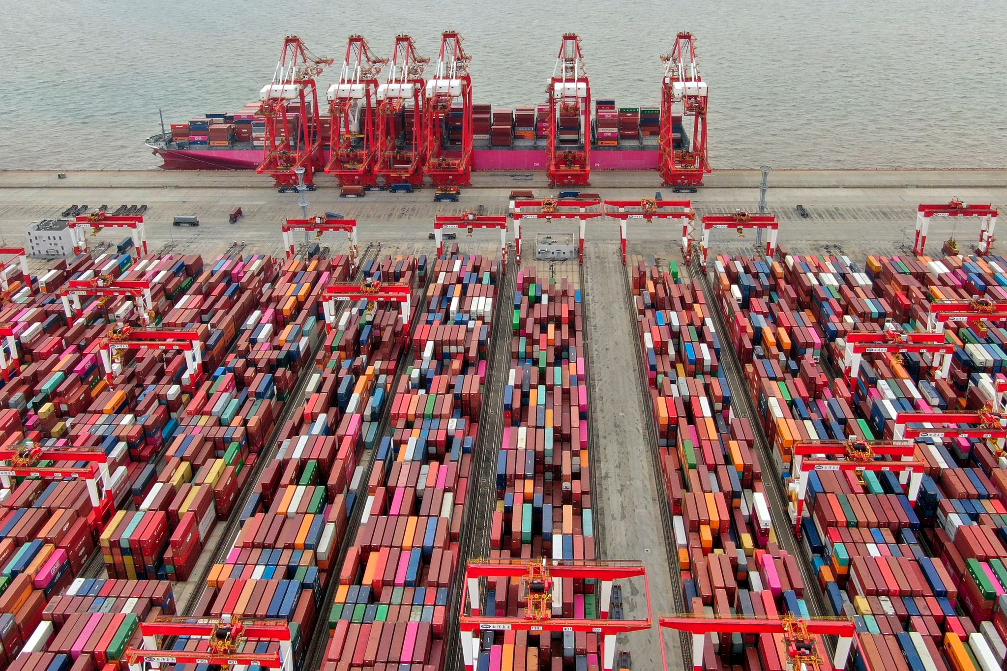 Chinas Wirtschaft rutscht in die Deflation
