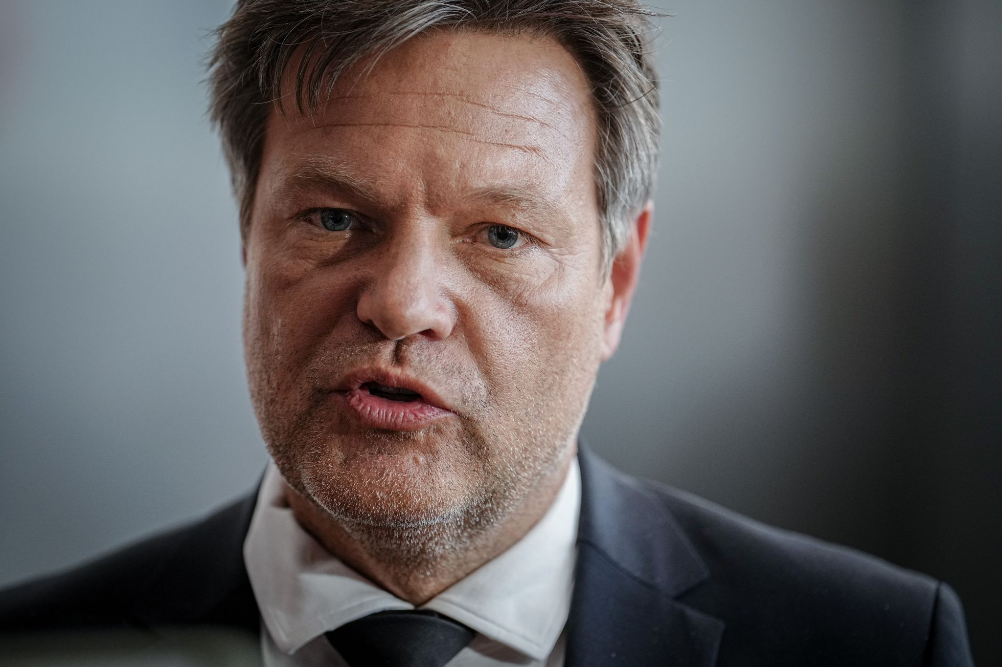 Habeck setzt auf «Praxis-Checks» bei Bürokratie-Abbau
