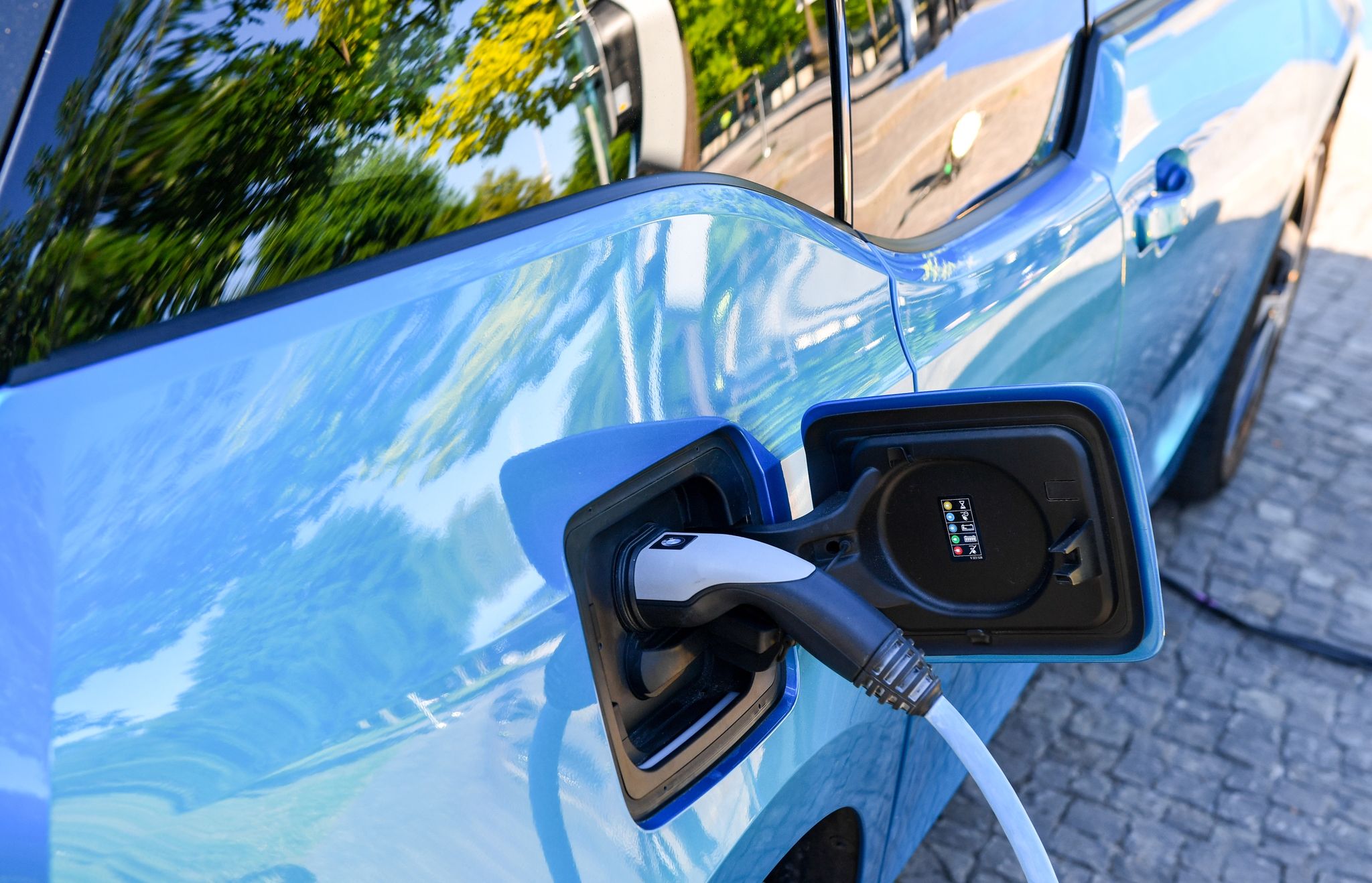 Ladestation mit Solarstrom vom Wohnhaus wird jetzt gefördert