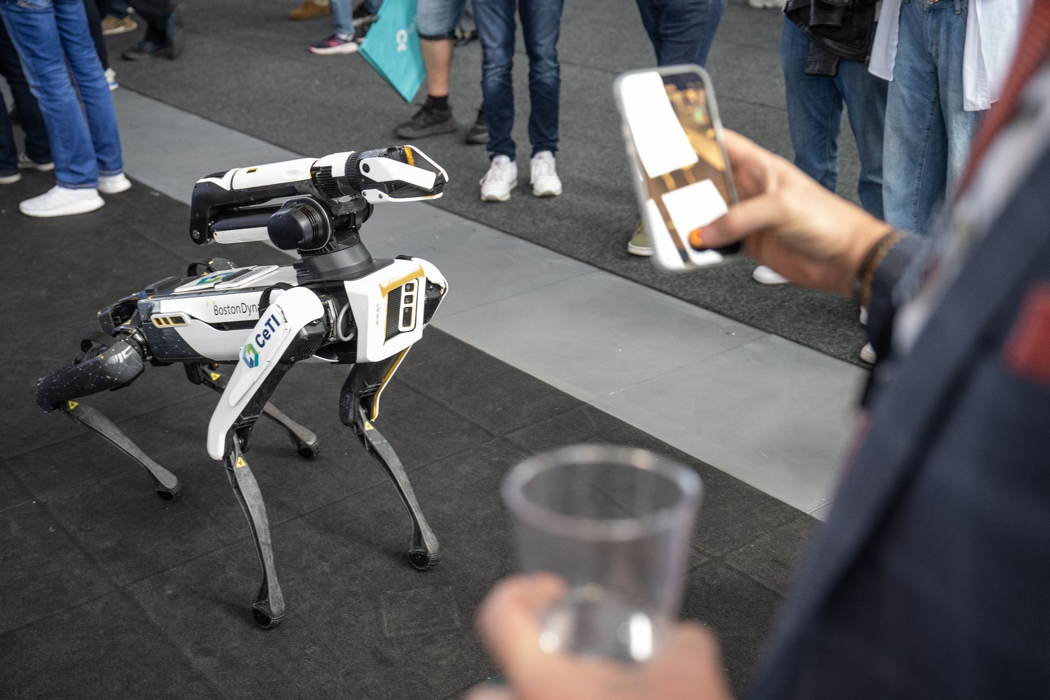 Otto-Konzern holt sich Roboter von Boston Dynamics