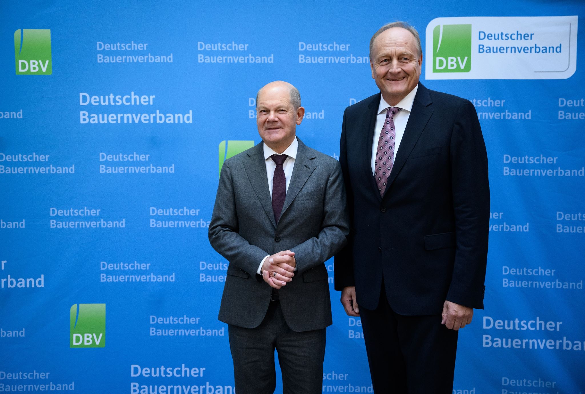 Scholz würdigt Arbeit der Bauern – Traktorproteste in Kiel