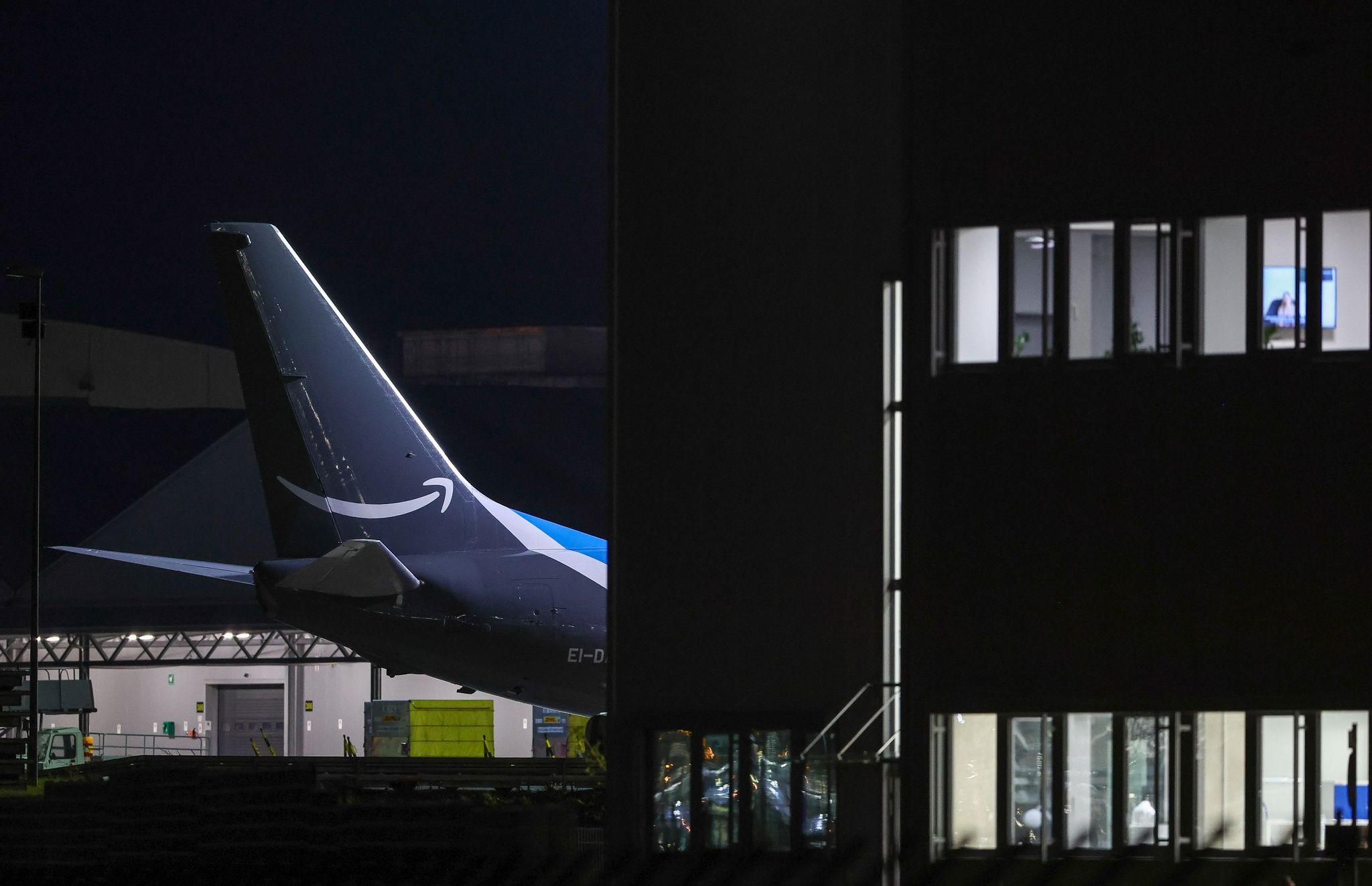 Amazon schließt Luftfrachtzentrum am Flughafen Leipzig/Halle