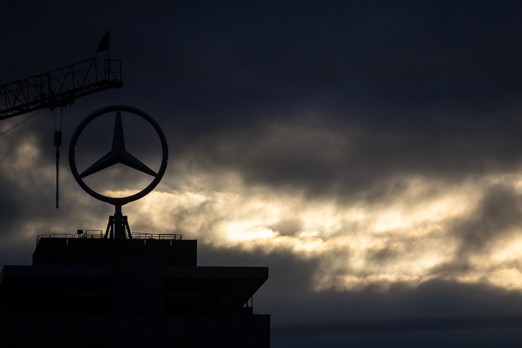 Diesel-Skandal ohne Ende: Prozess gegen Mercedes beginnt