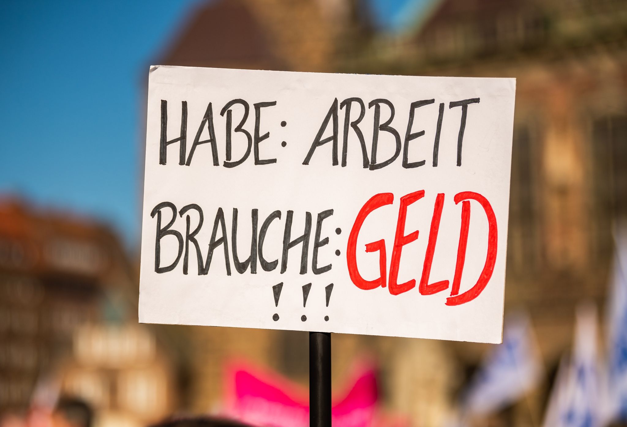 Tarifflucht: Massive Folgen für Staat und Beschäftigte