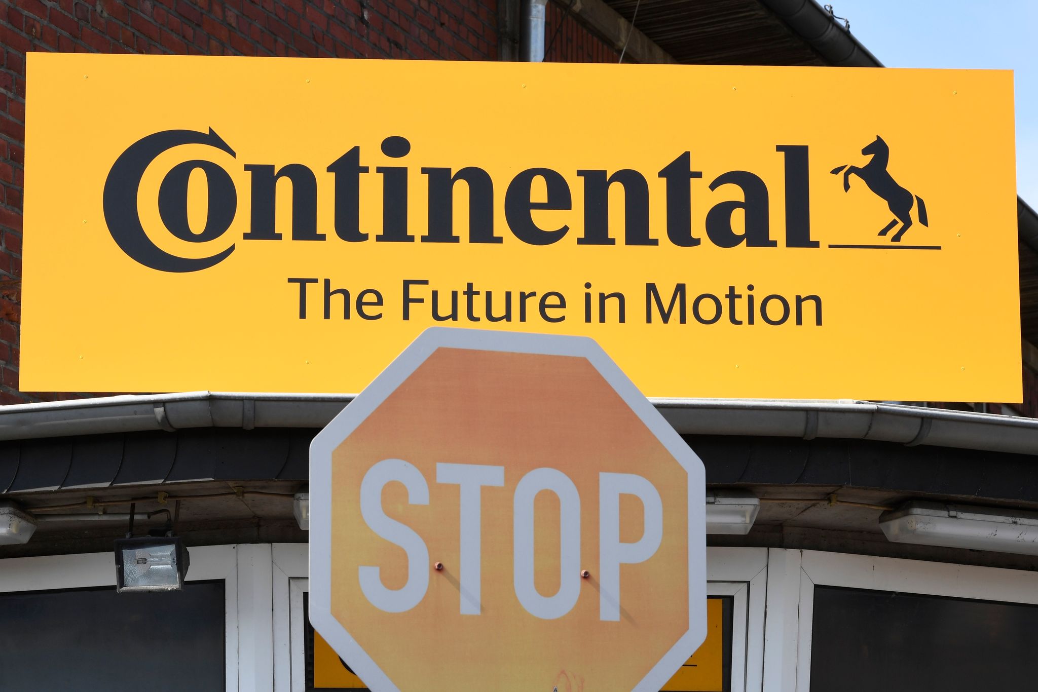 Conti will in Autozuliefersparte Tausende Jobs kappen