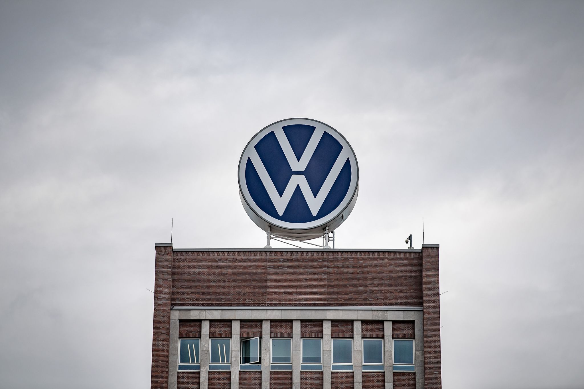 VW schwört Mitarbeiter auf Einschnitte ein