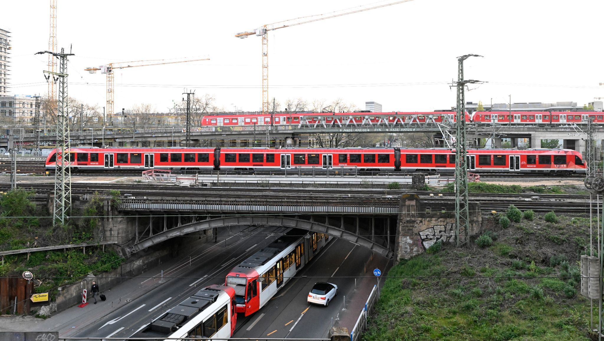 Einigung auf günstigeres Deutschlandticket für Studenten