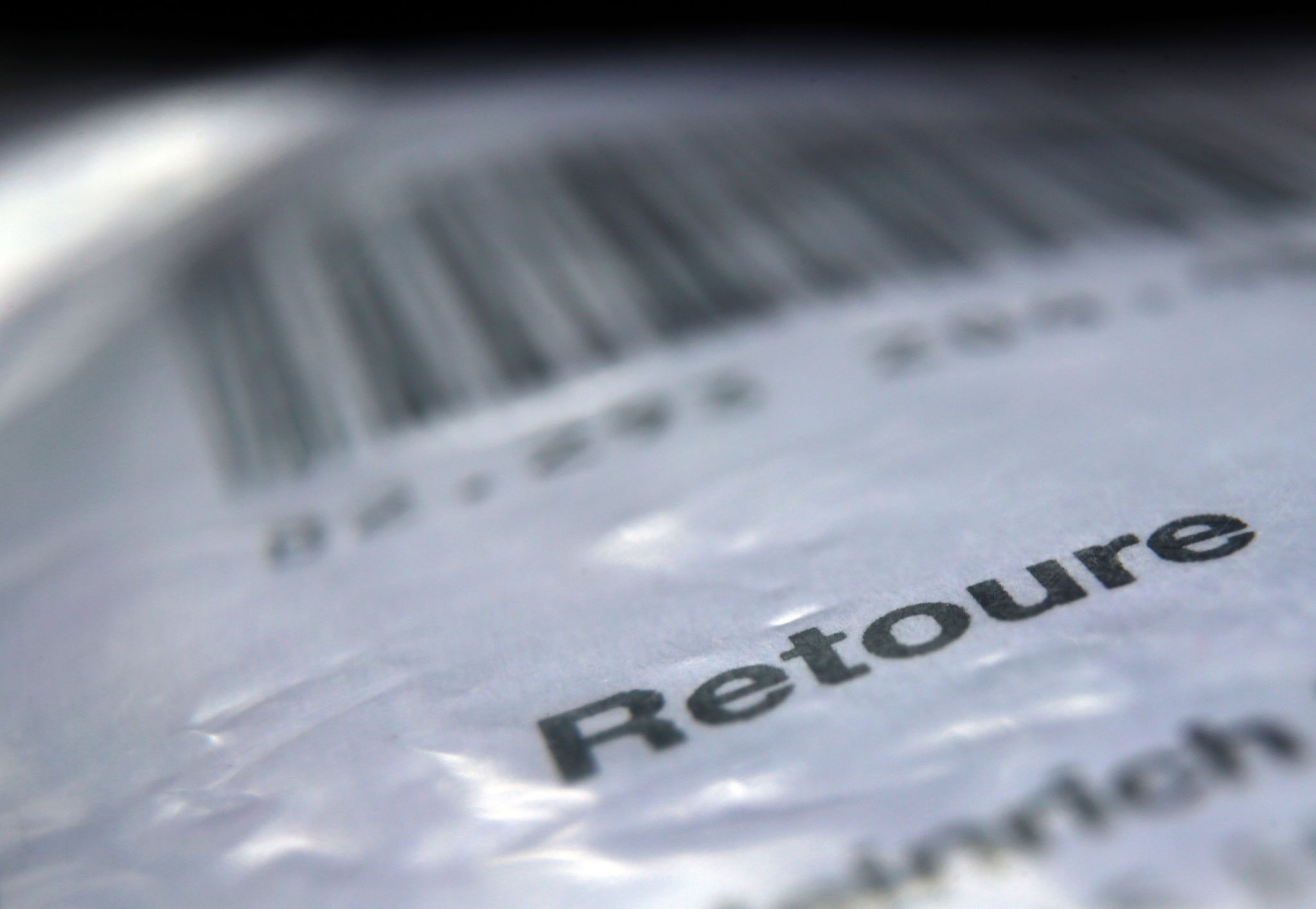Retouren kosten Onlinehändler im Schnitt fünf bis zehn Euro