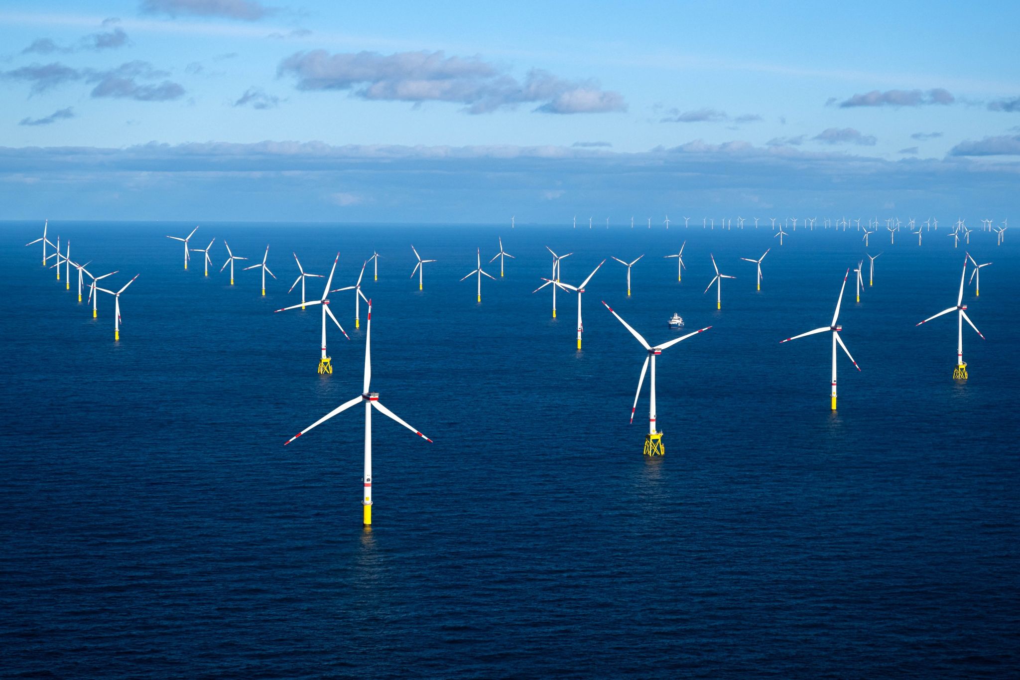 Überlastete Netze: Weniger Windenergie aus der Nordsee