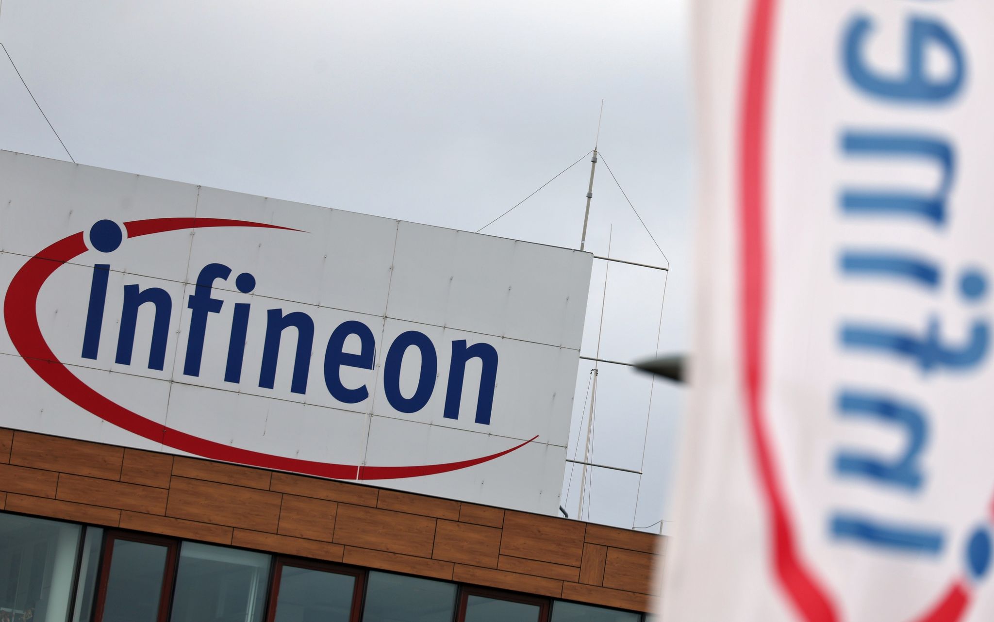 Chiphersteller Infineon senkt Prognose