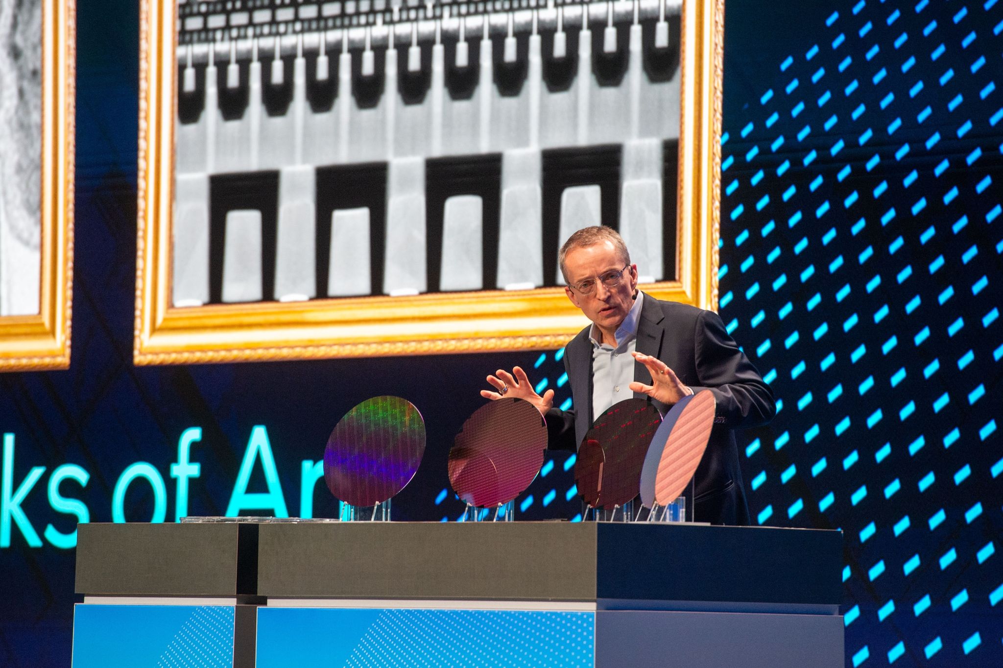Intel-Chef: PC-Lieferkette könnte Chips nach Europa folgen