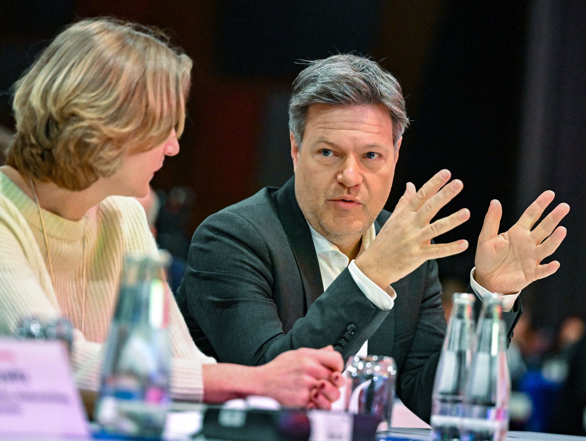 Wirtschaftsminister: Energiewende liegt im Plan