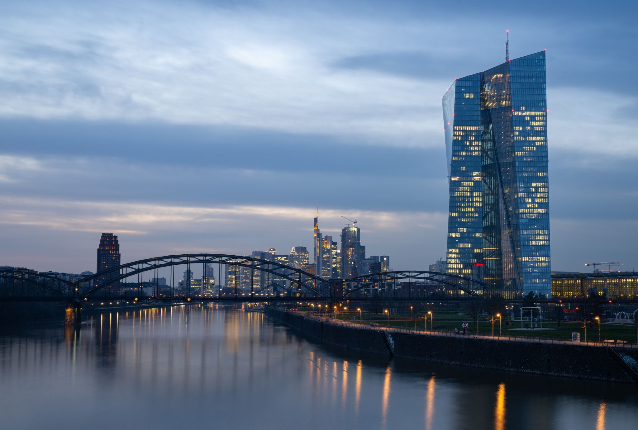 OLG weist Millionenklage gegen EZB ab