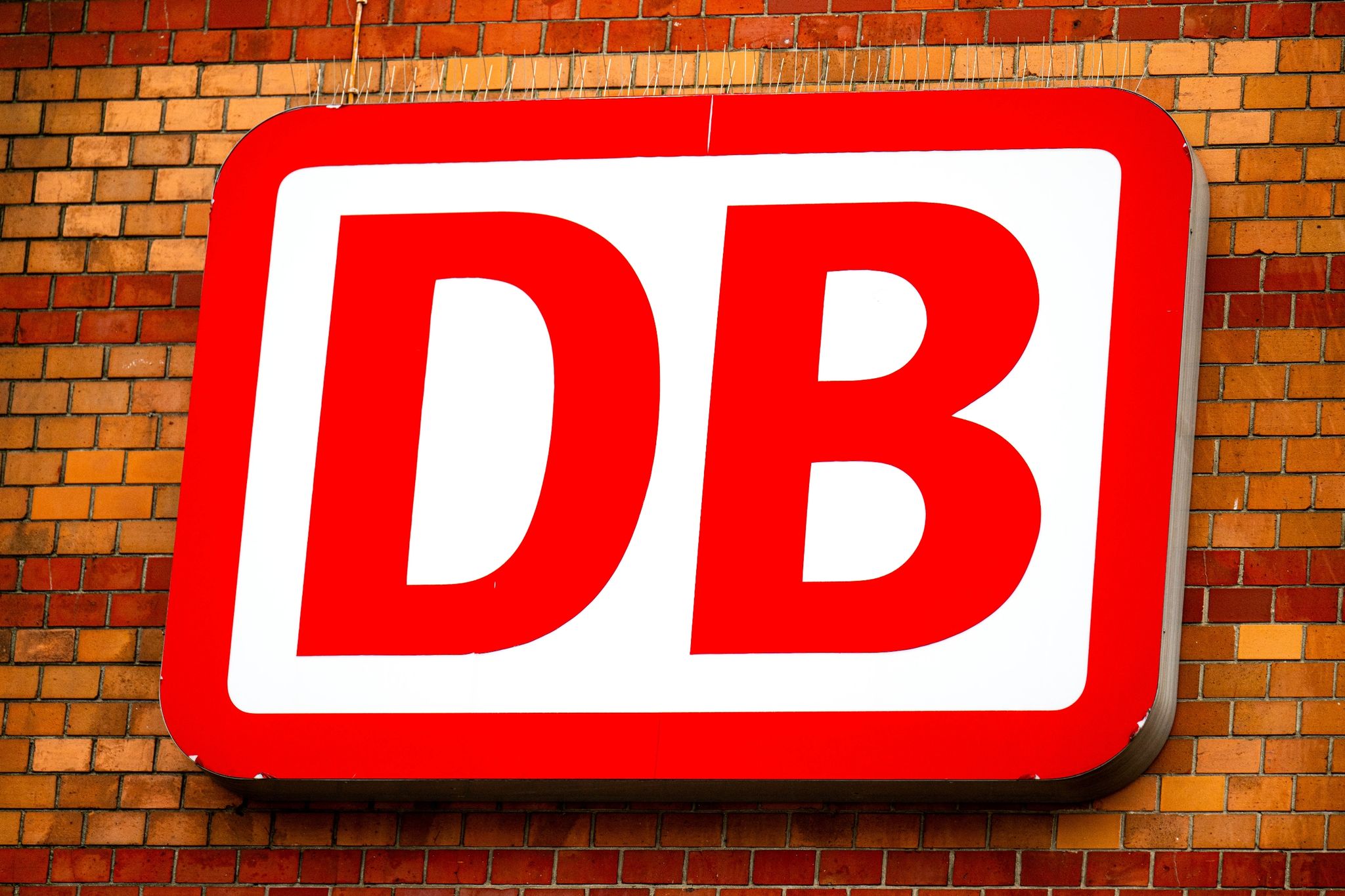 Lokführer-Gewerkschaft einigt sich mit Bahn