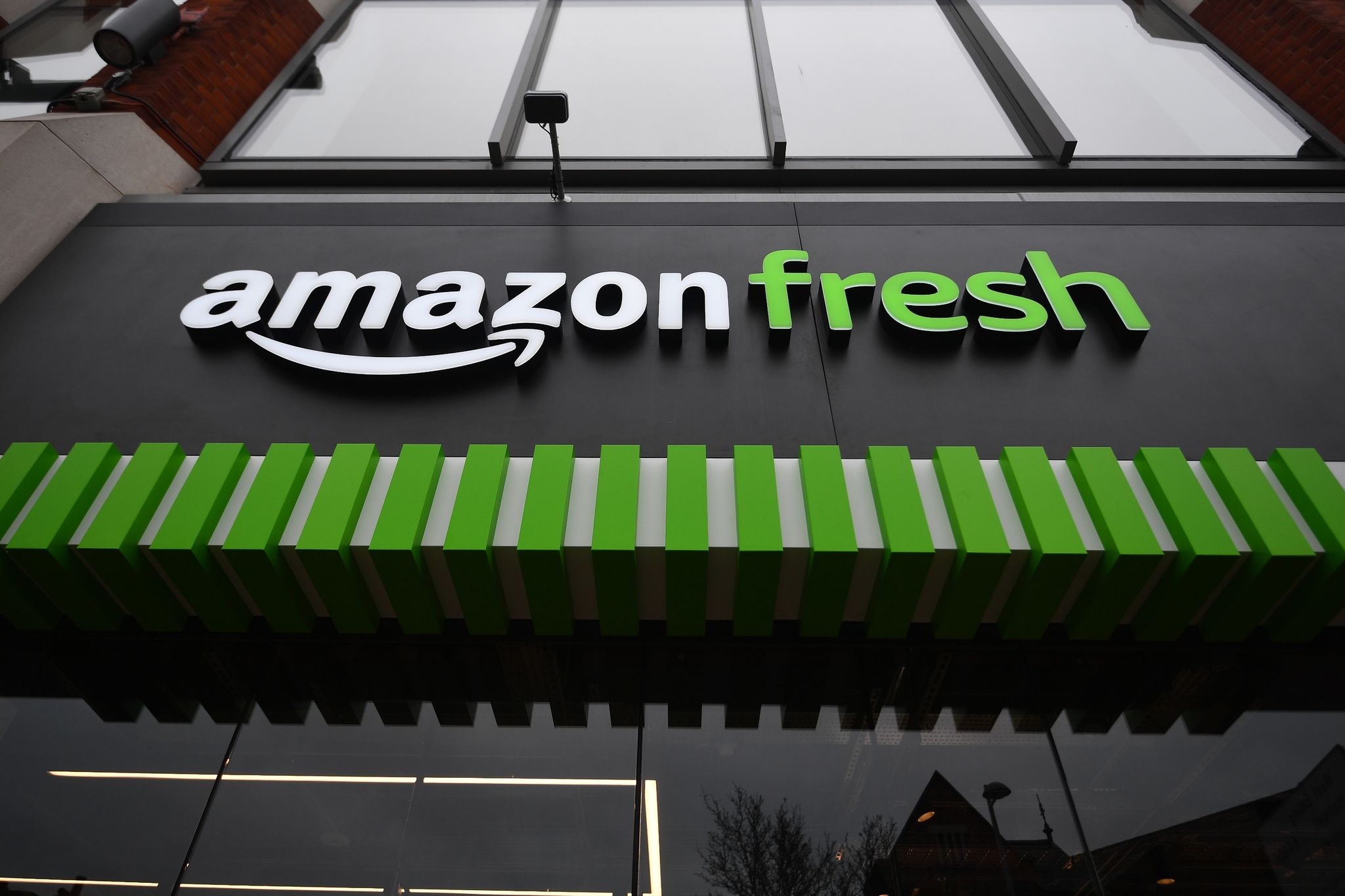 Amazon setzt in US-Supermärkten auf smarte Einkaufswagen