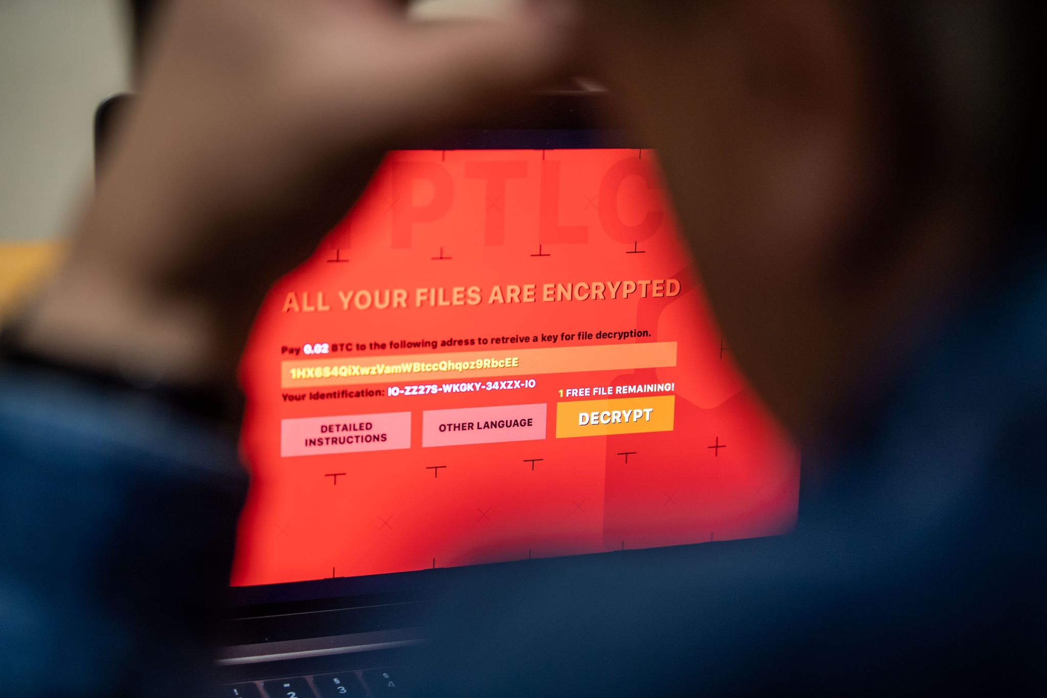 Über eine Milliarde Euro an Cyberkriminelle weltweit