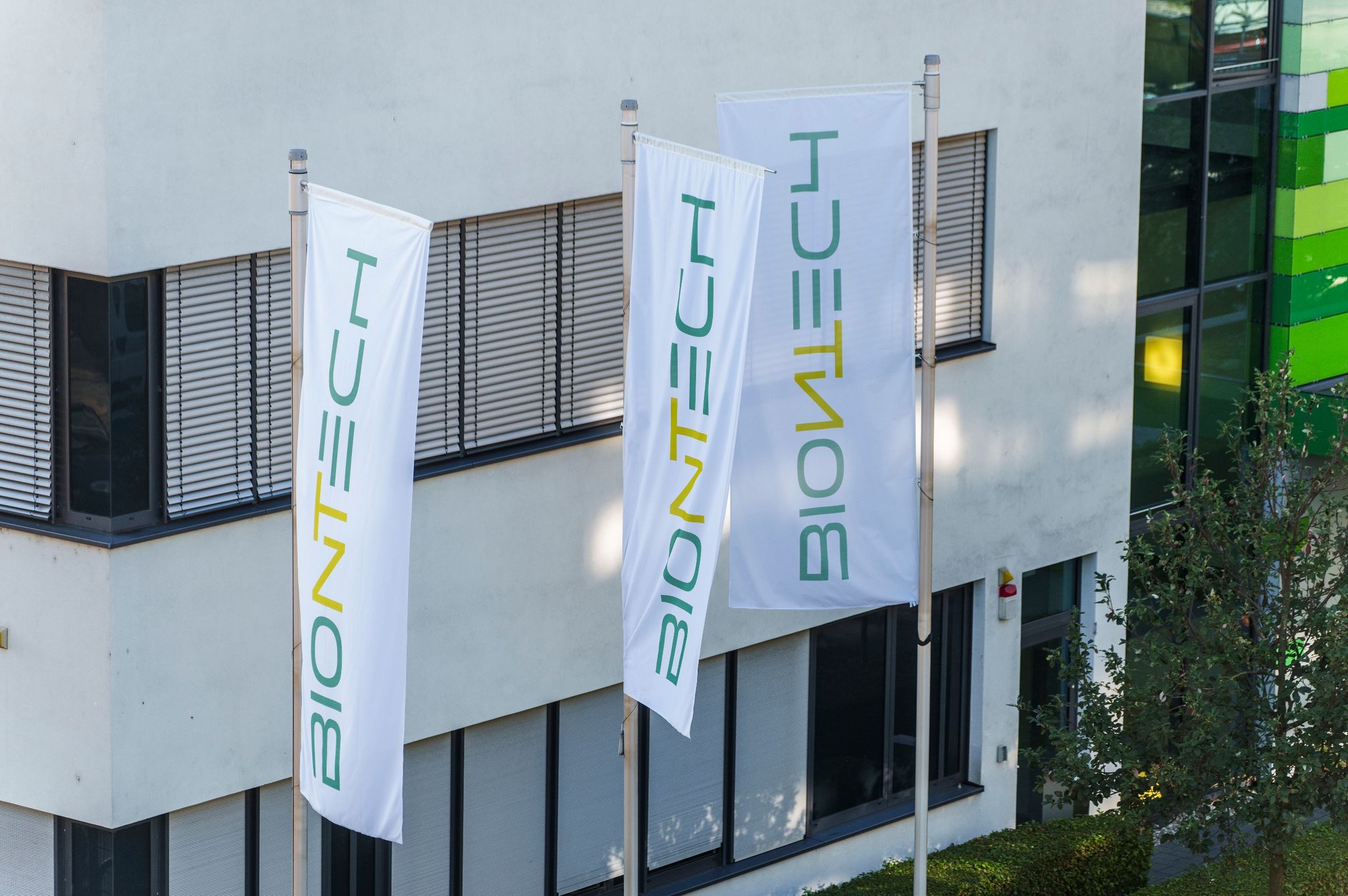 Biontech startet mit Verlust ins Geschäftsjahr