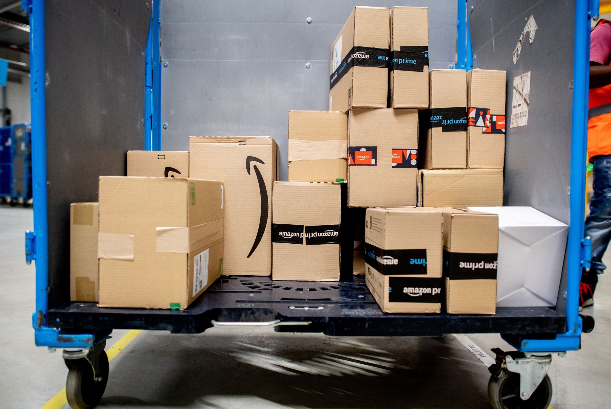 Online-Shopping bleibt gefragt – Umsätze normalisieren sich