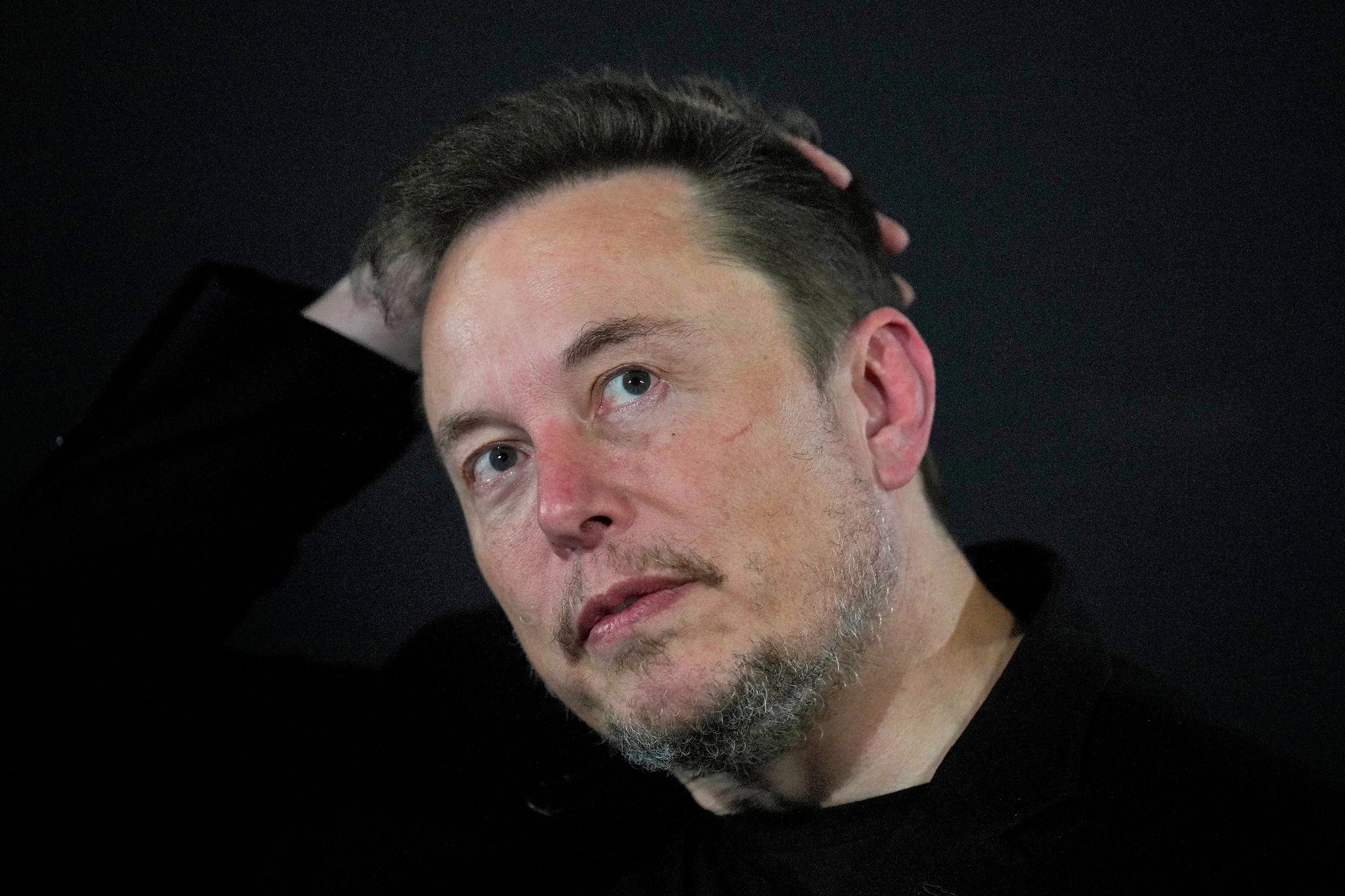 Tesla-Aktionäre sprechen Musk erneut Riesen-Aktienpaket zu