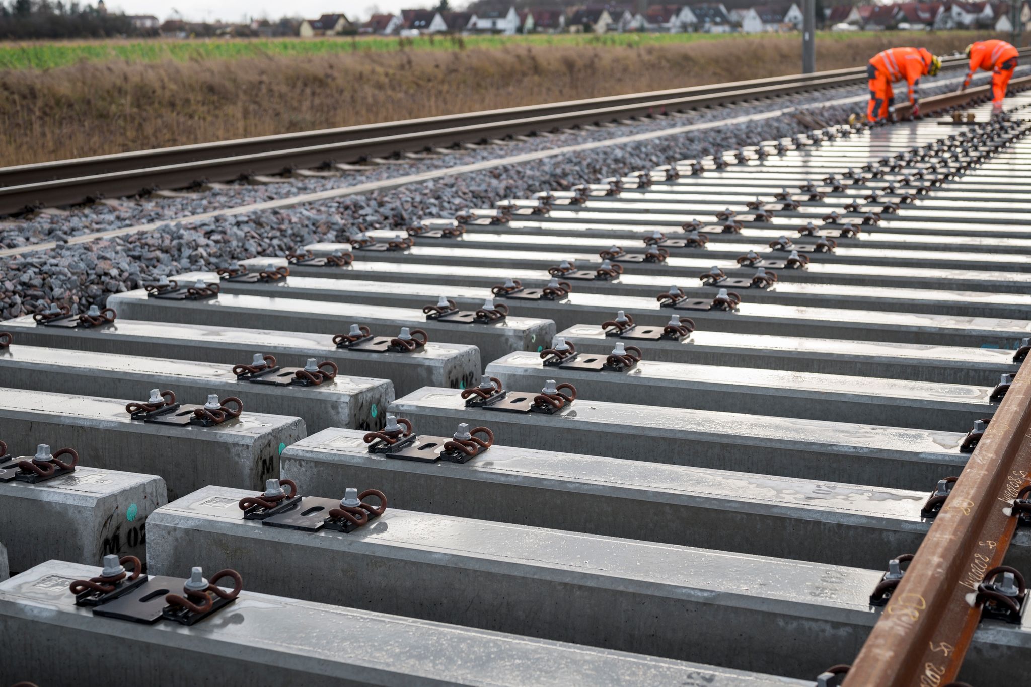 Die Bahn braucht Milliarden – Wo soll das Geld herkommen?