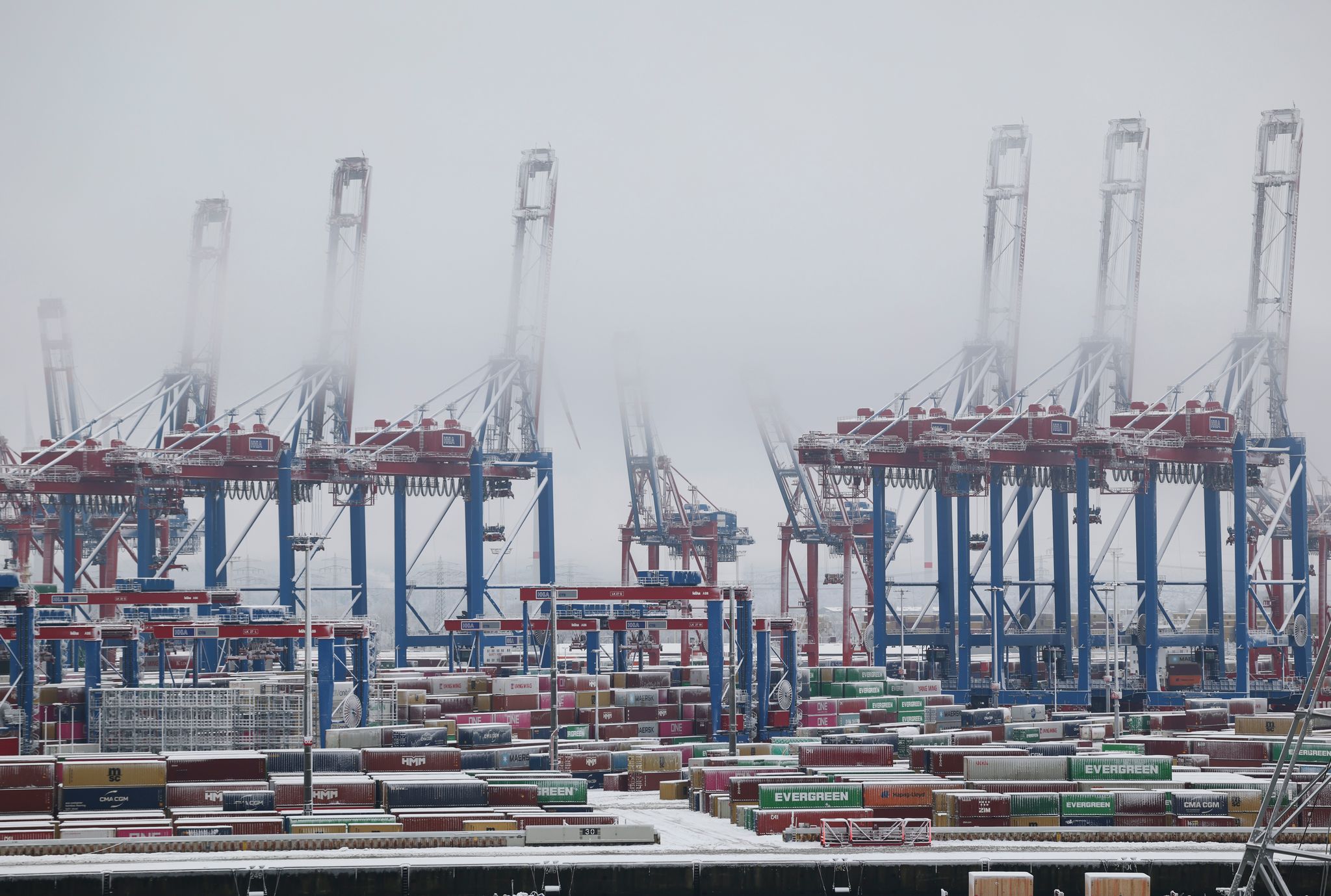 Deutsche Wirtschaft wächst leicht und hofft auf Aufschwung