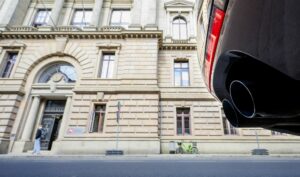 Angeklagter in Klinik: VW-Dieselprozess verzögert