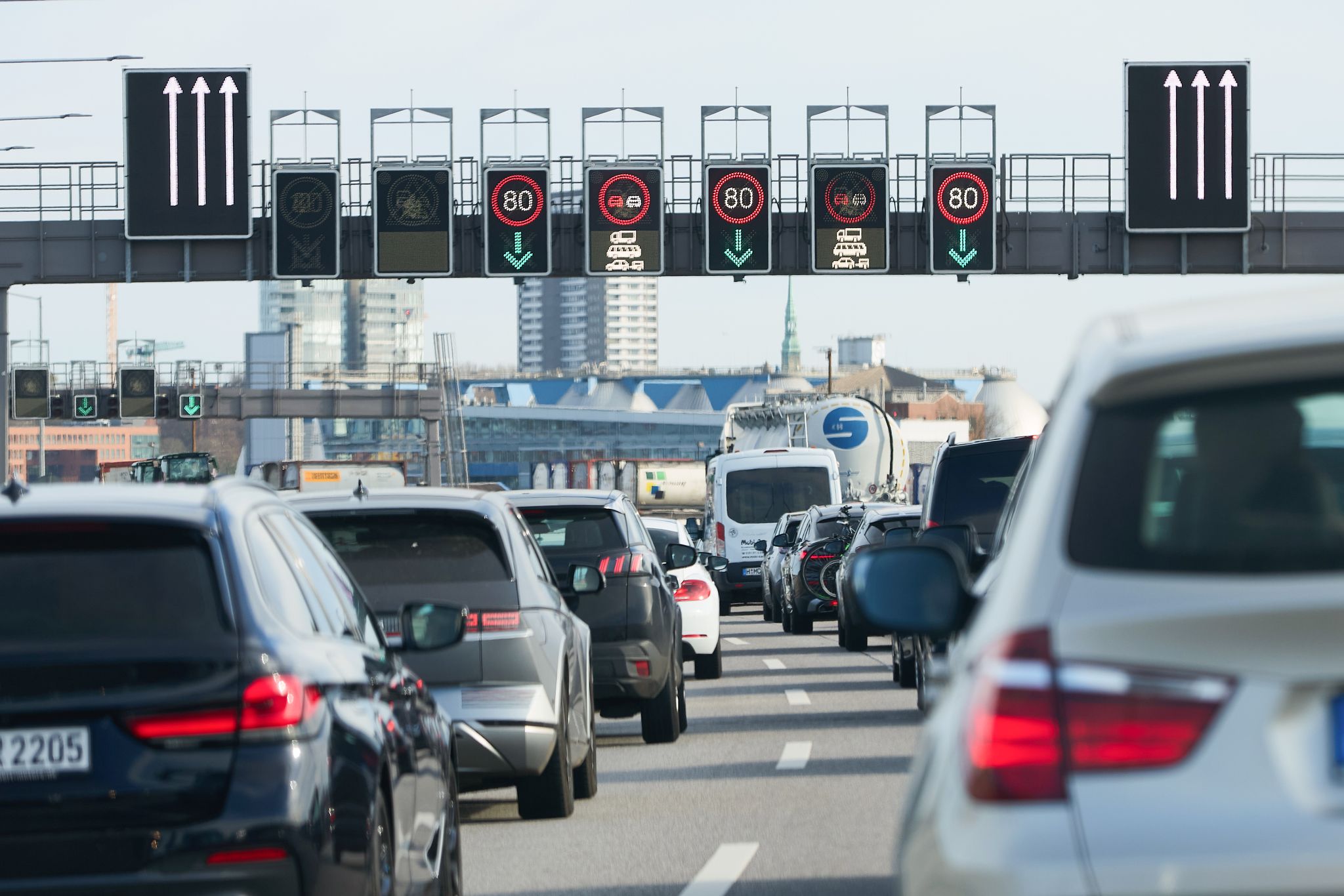 Autobauer bekommen mehr Zeit für EU-Klimavorgaben