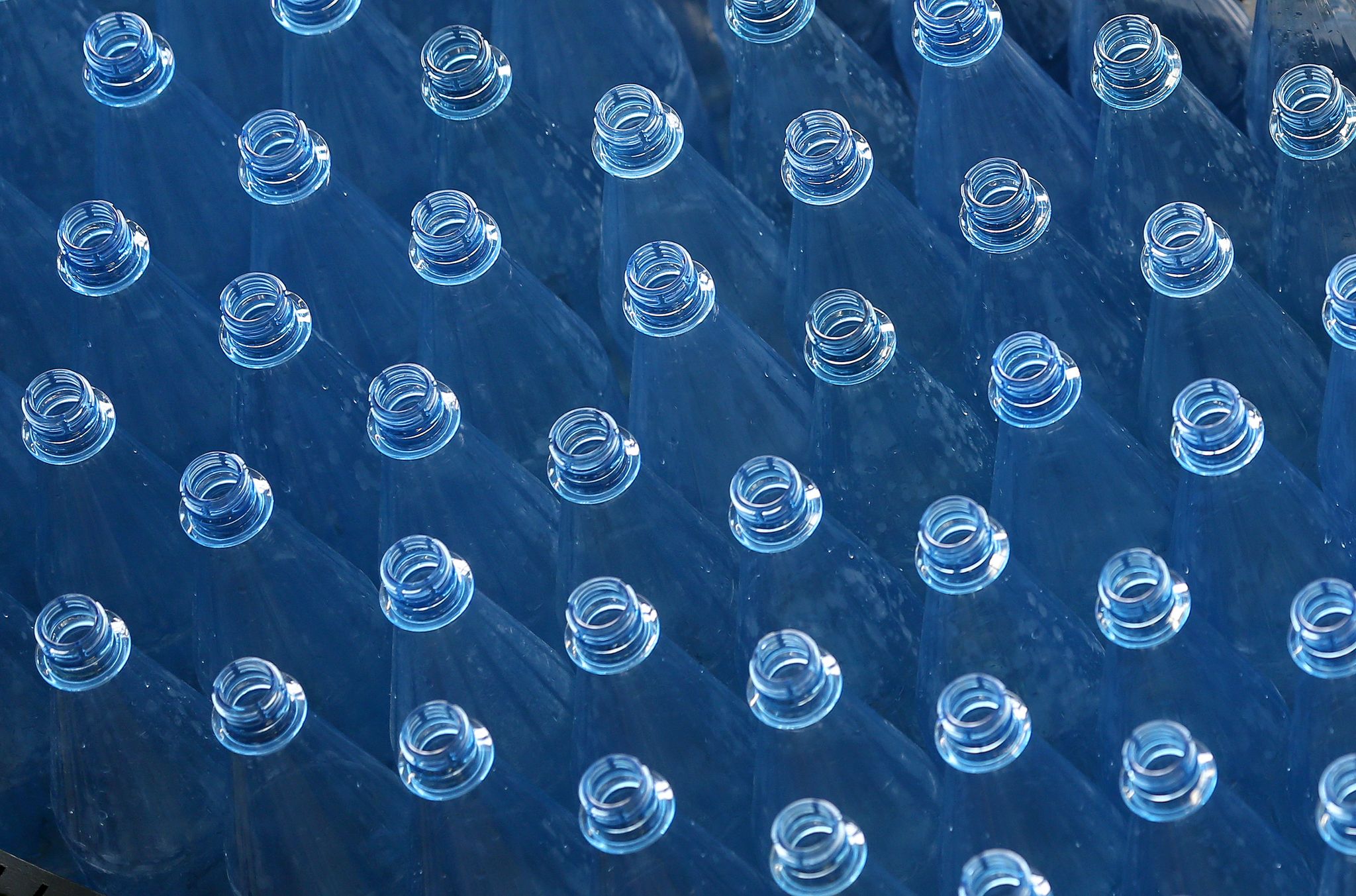 Mehr Menge für weniger Geld: Sorgen in der Plastikbranche